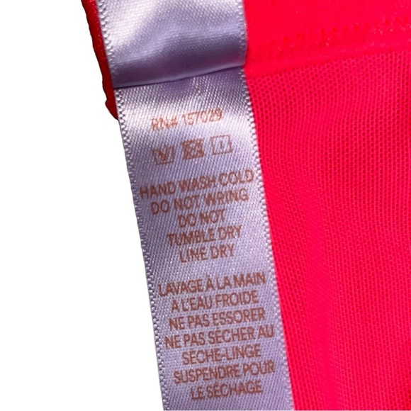 Savage X Fenty Hot Fluorescent Pink Not Sorry Half Cup Lace Detail Bra size 40DD - Picture 10 of 13